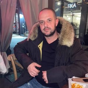 Meet your Posher, Evans